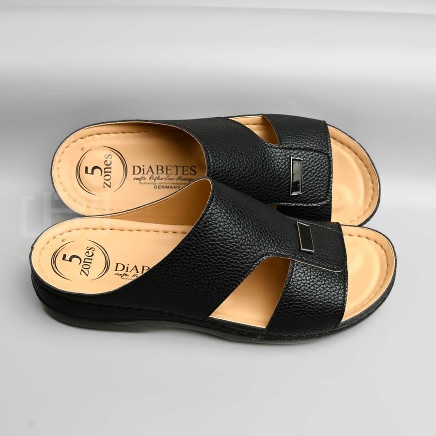 Men's black medical shoes