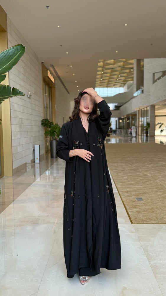 عبايه مذهلة - ألوان متعددة 341