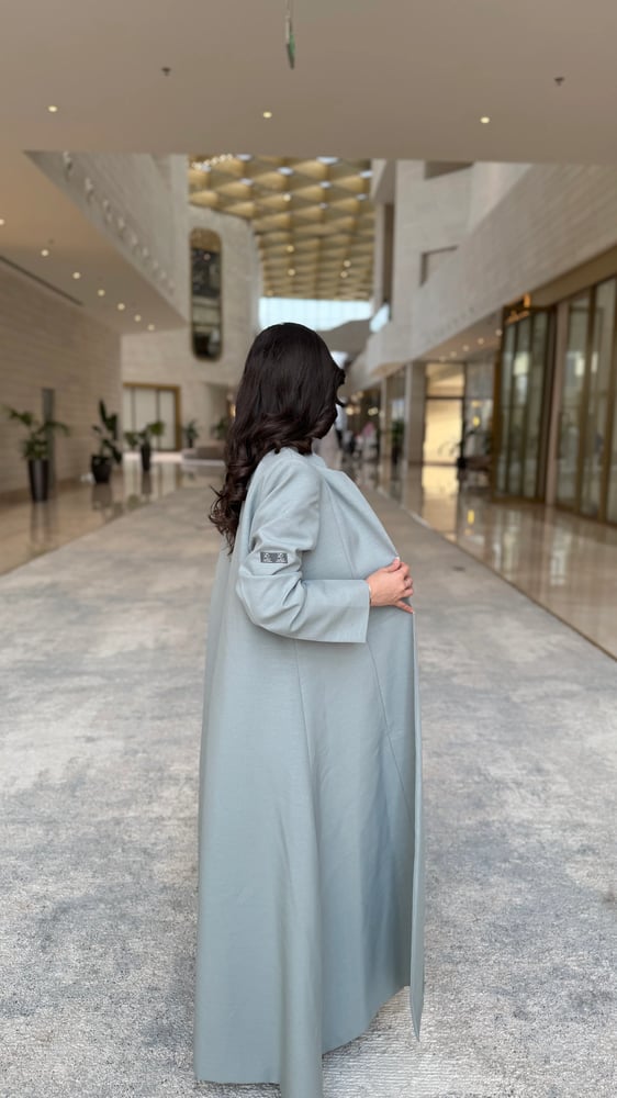 عباية بليزر كريب تيفاني مبطنة