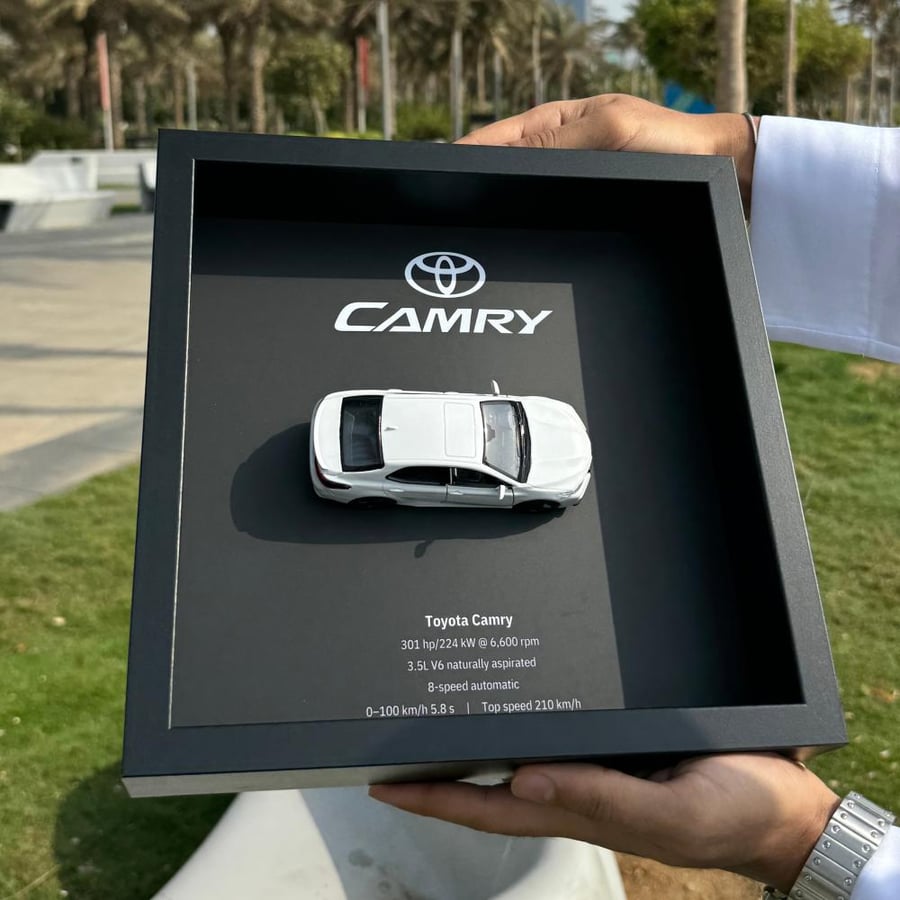 Toyota - Camry