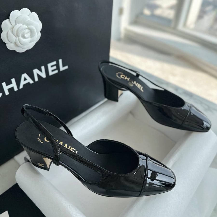 Chanel slingbacks