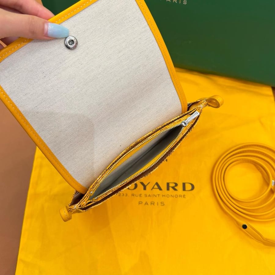 Plumet pouch-wallet