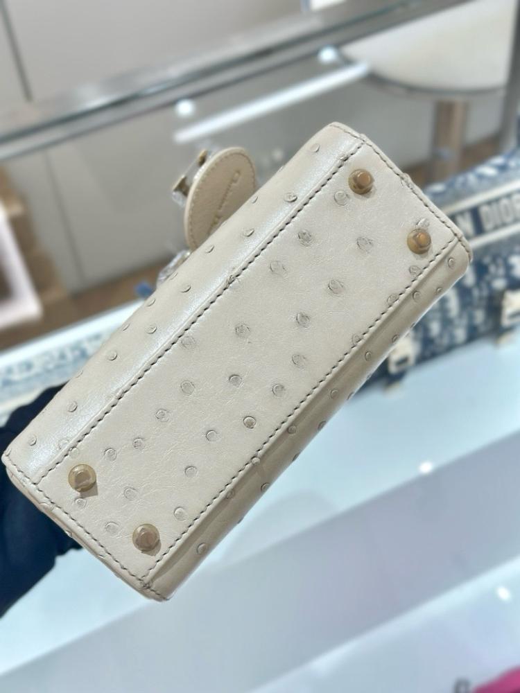 Mini lady dior