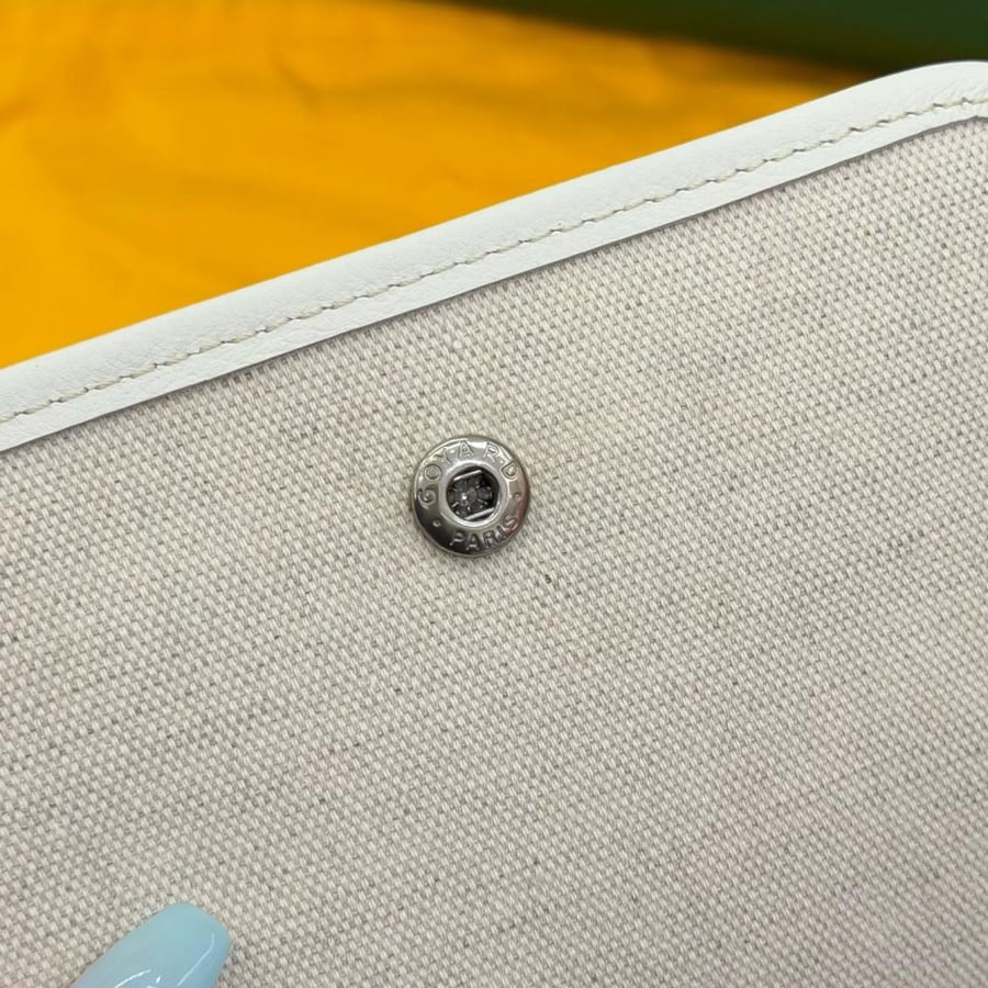 Plumet pouch-wallet