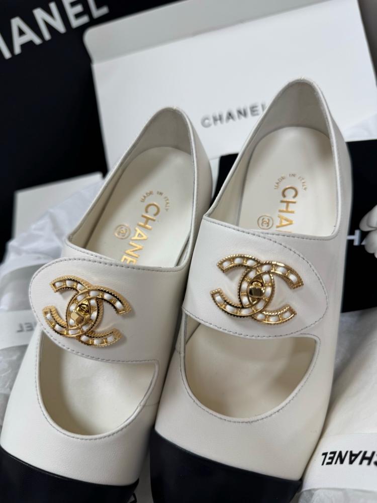 Chanel 26b