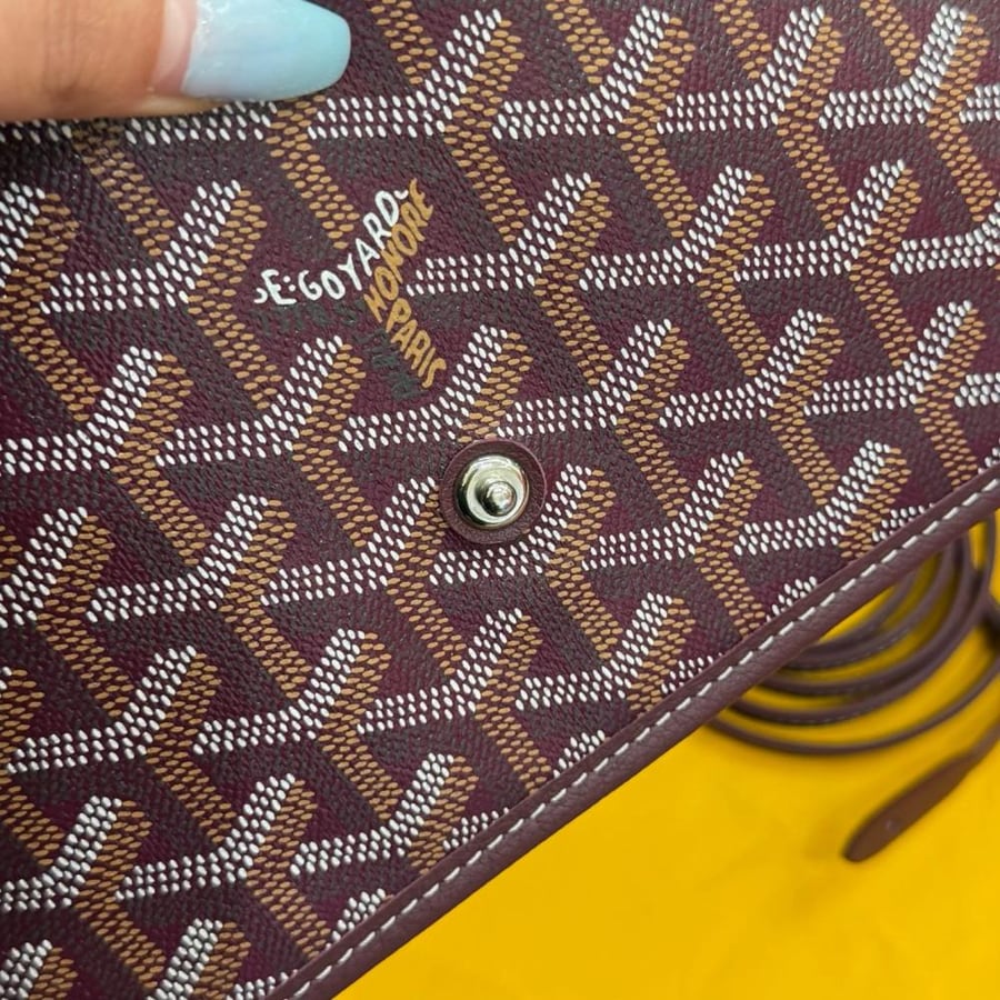 Plumet pouch-wallet