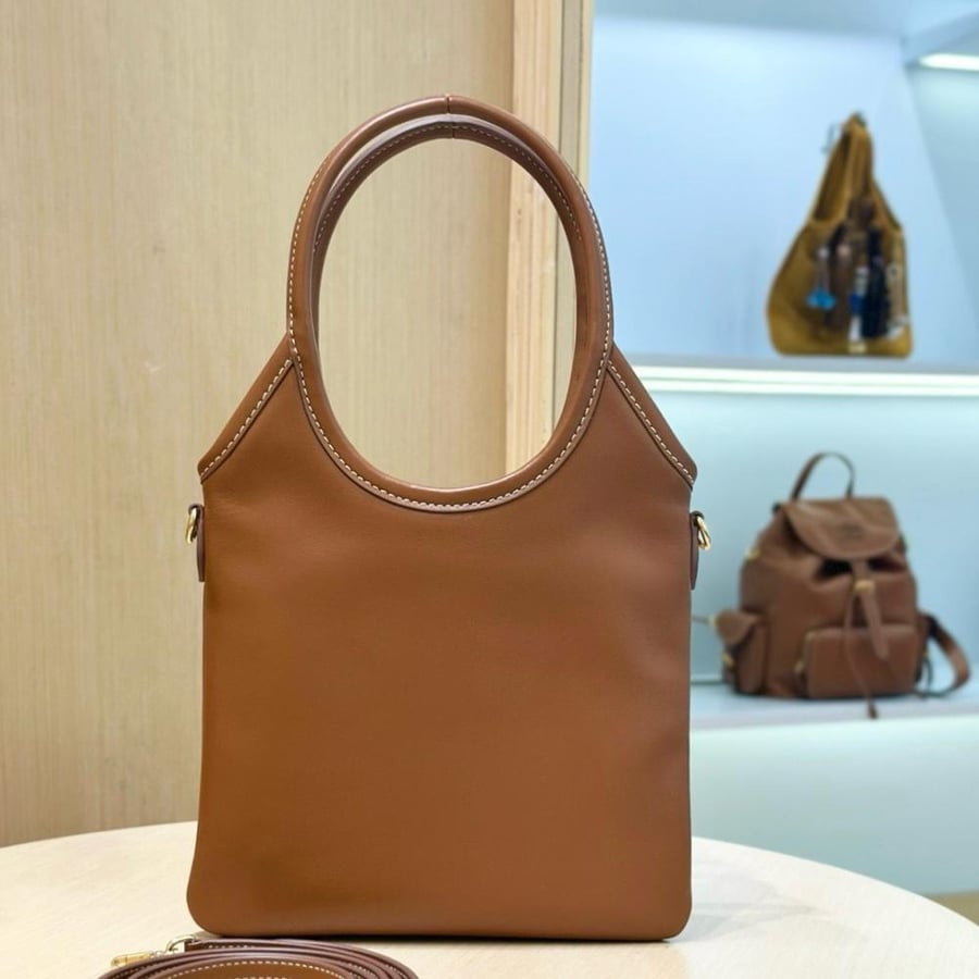 Miu miu lvy 20cm