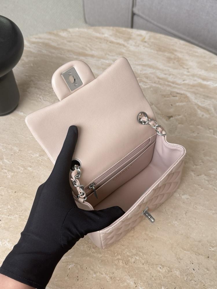 Mini square classic flap phw
