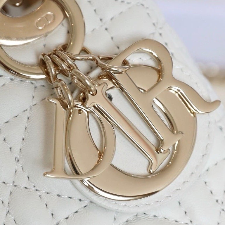 Mini lady dior