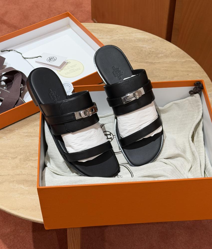 Nina sandal