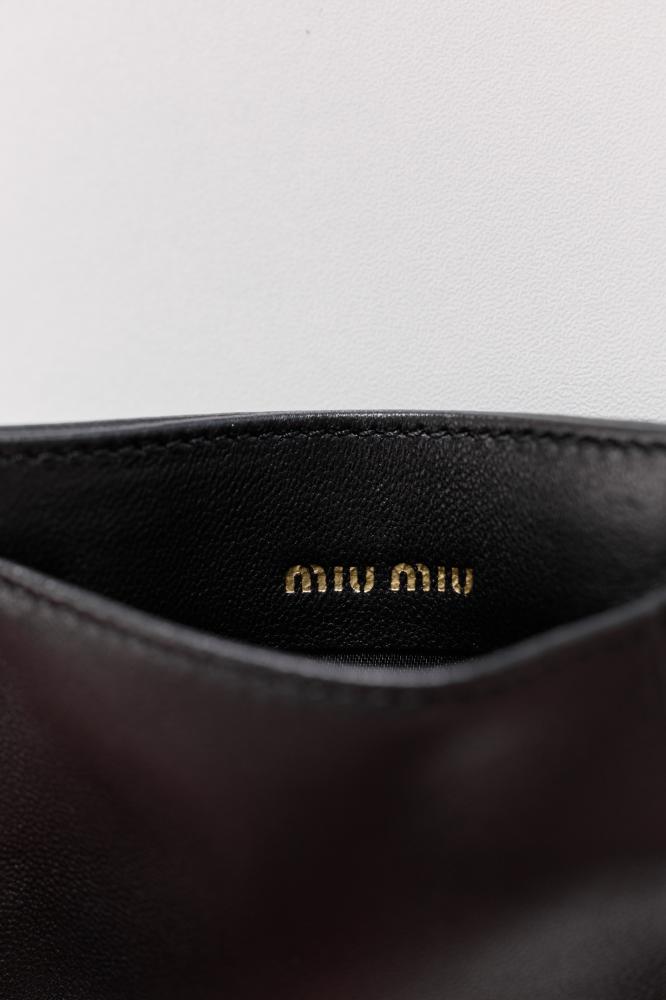 Matelassé card holder