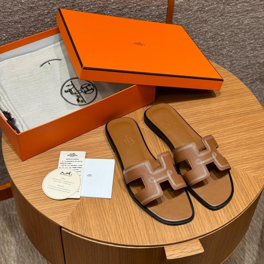 Hermès Gold Oran swift Sandals
