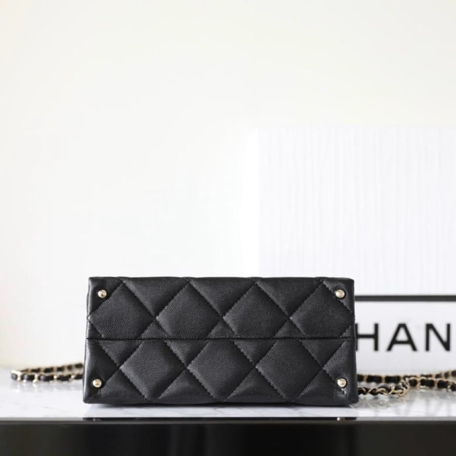 Chanel 24p bag