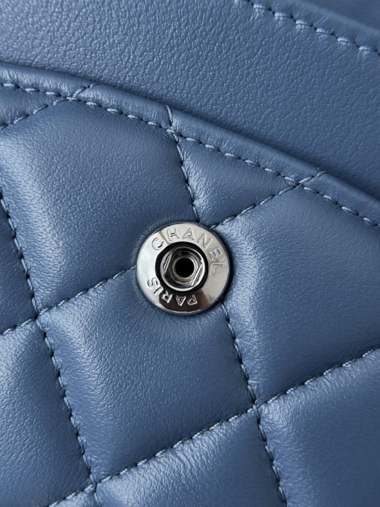 Cf medium lambskin leather phw
