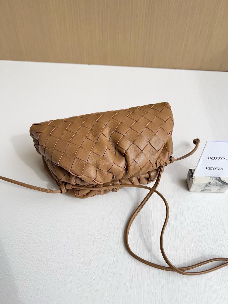 Mini pouch