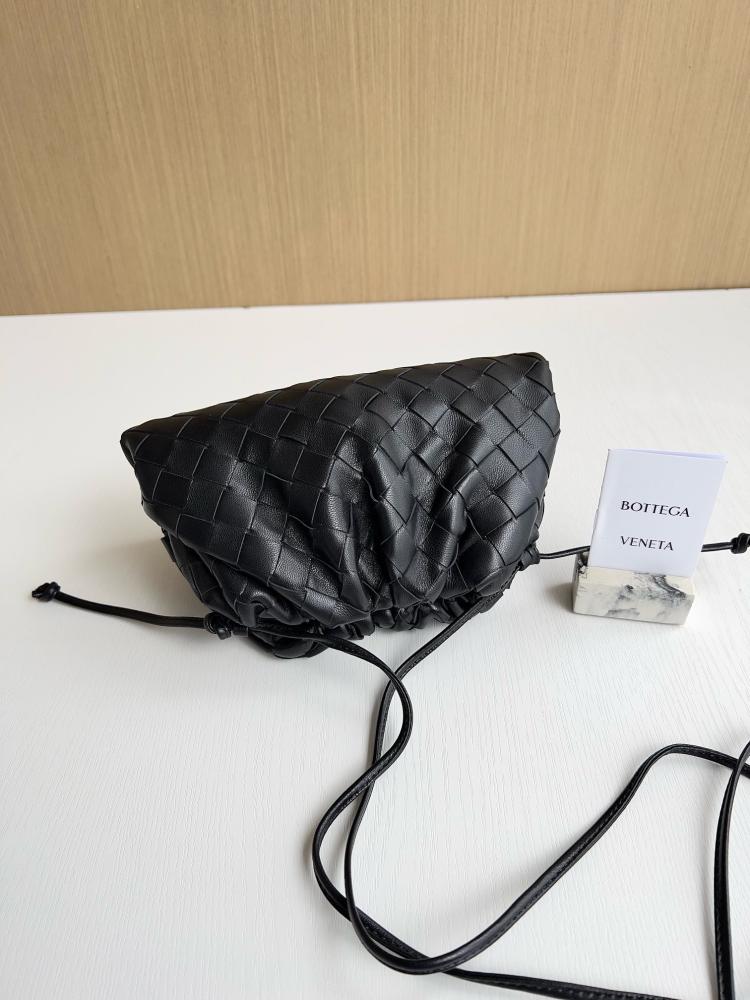 Mini pouch