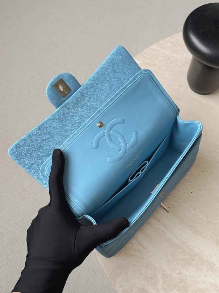 Cf medium caviar leather