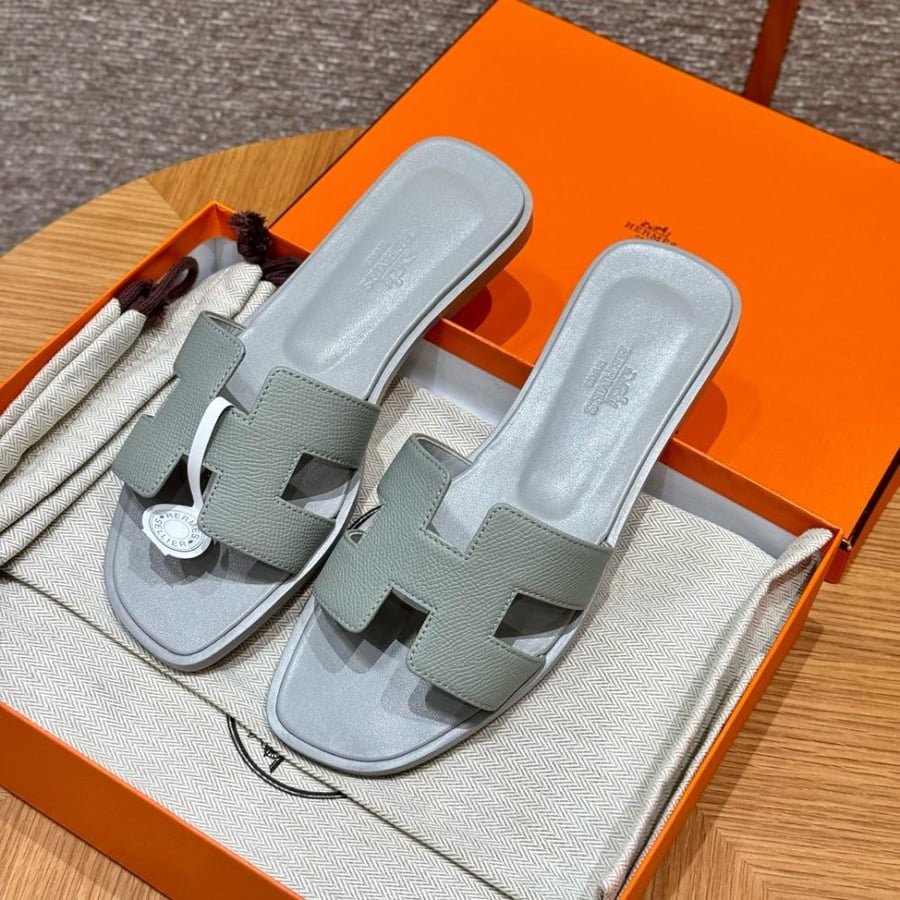 Hermès Oran epsom Sandals
