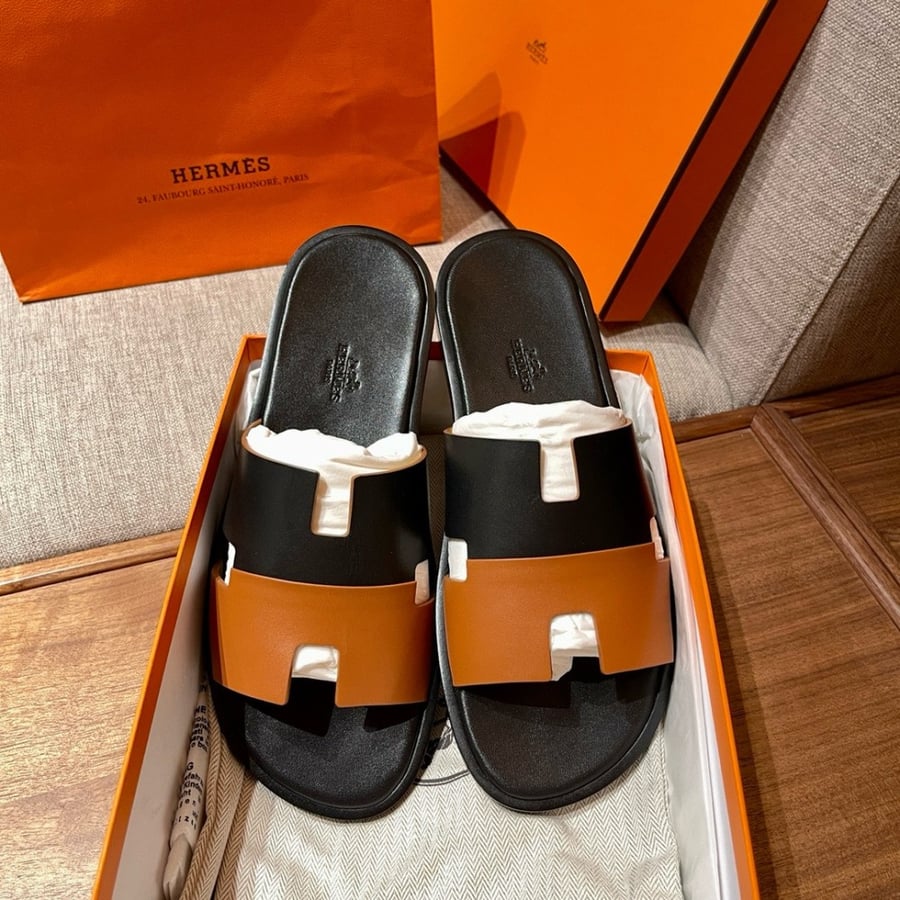 Izmir Noir Naturel swift sandal