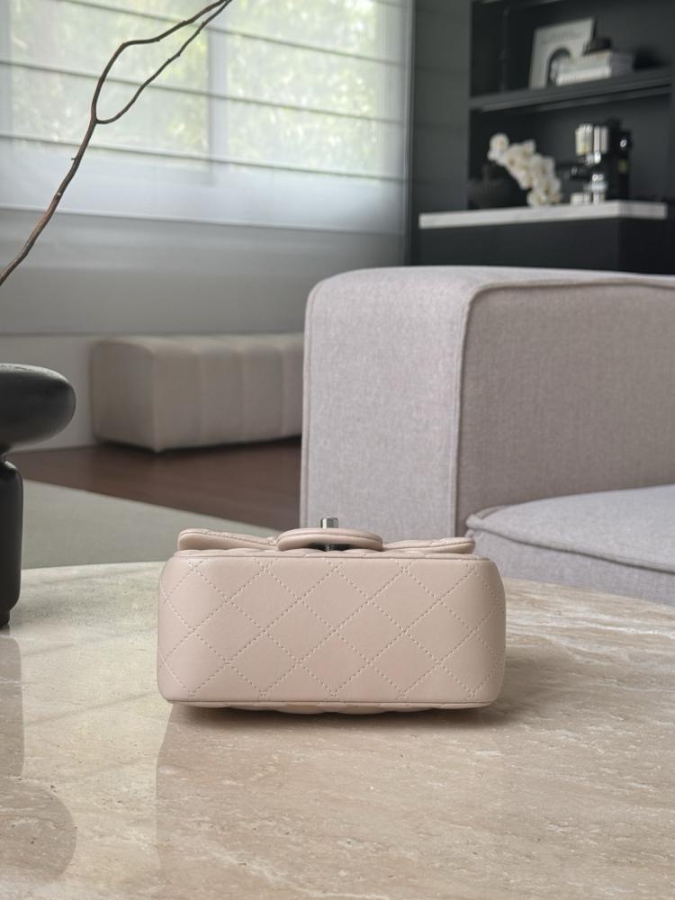Mini square classic flap phw