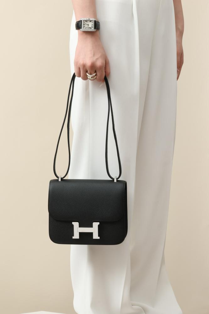 Constance 18 black epsom