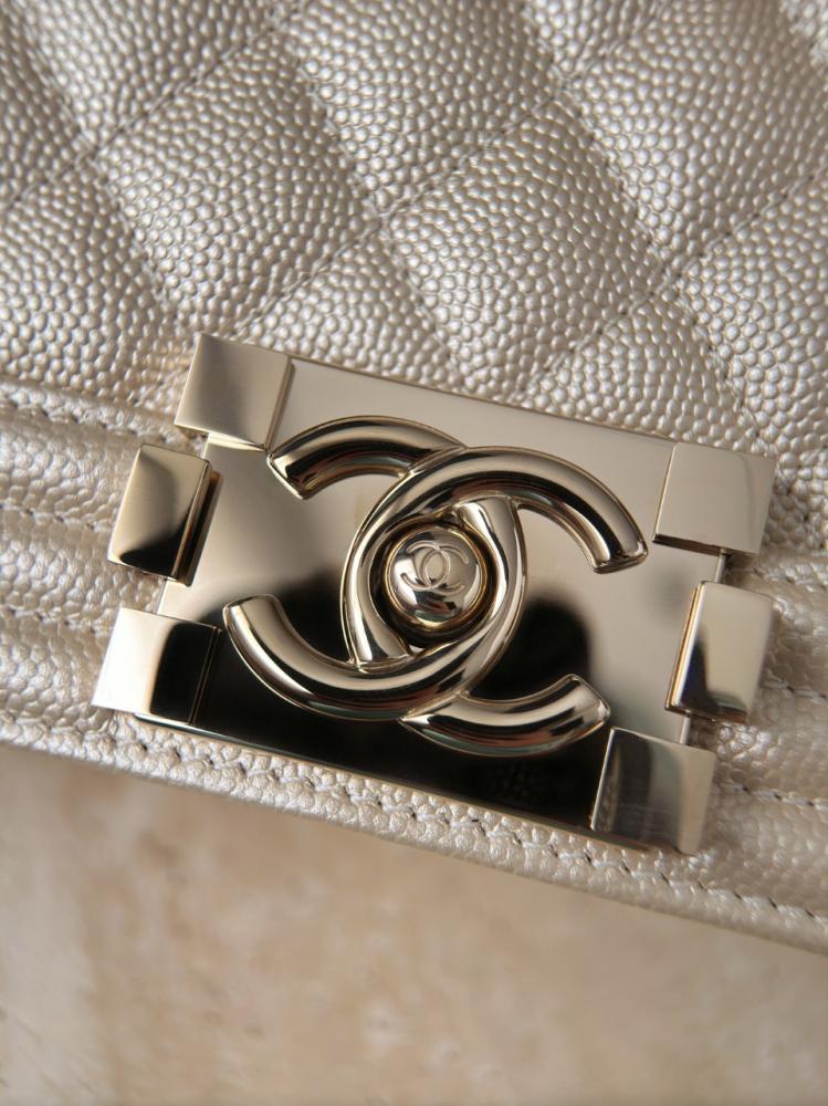 Old medium size boy bag