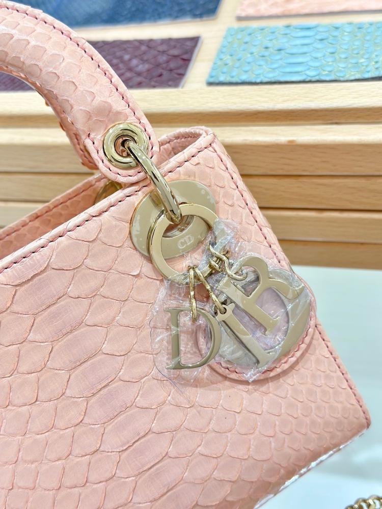 Mini lady dior