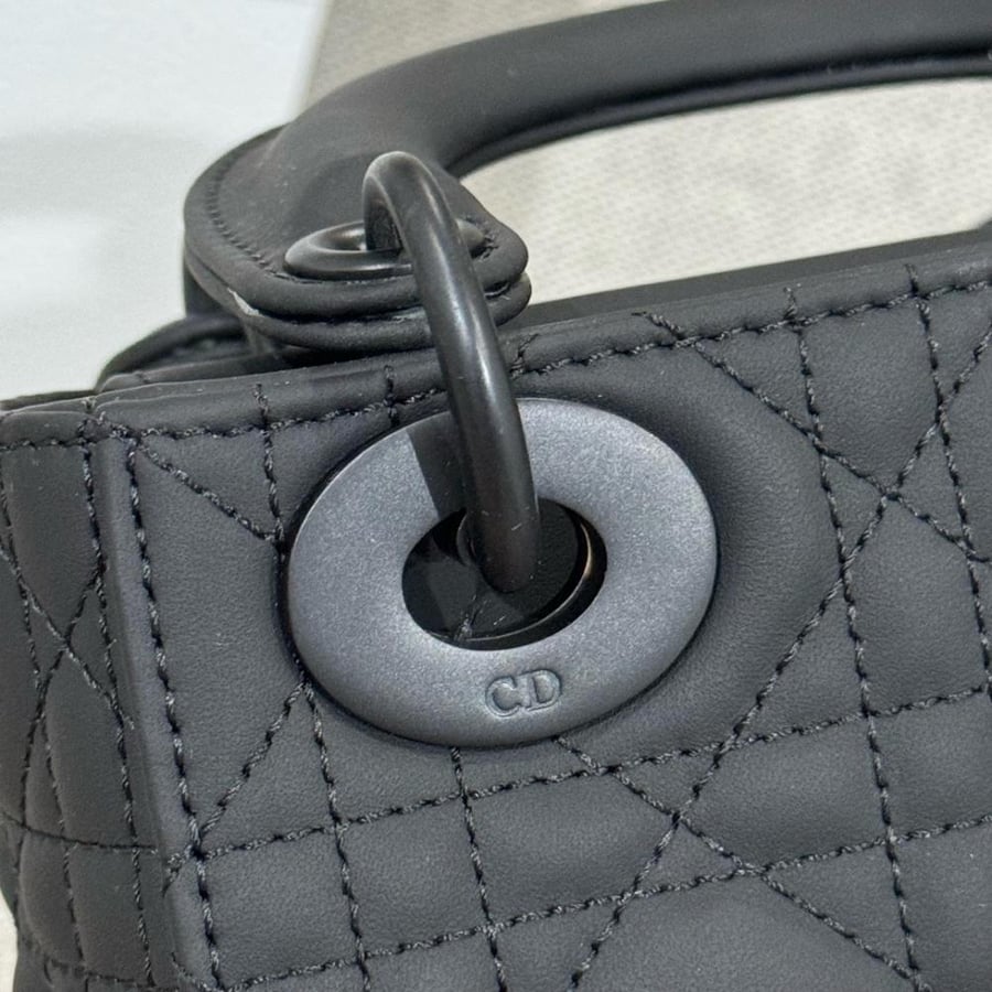 Mini lady dior