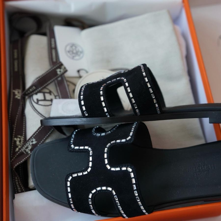 Oran sandal