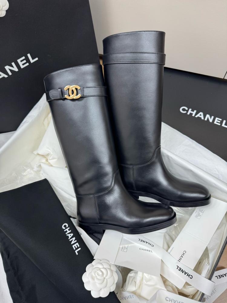 Chanel 26b boot