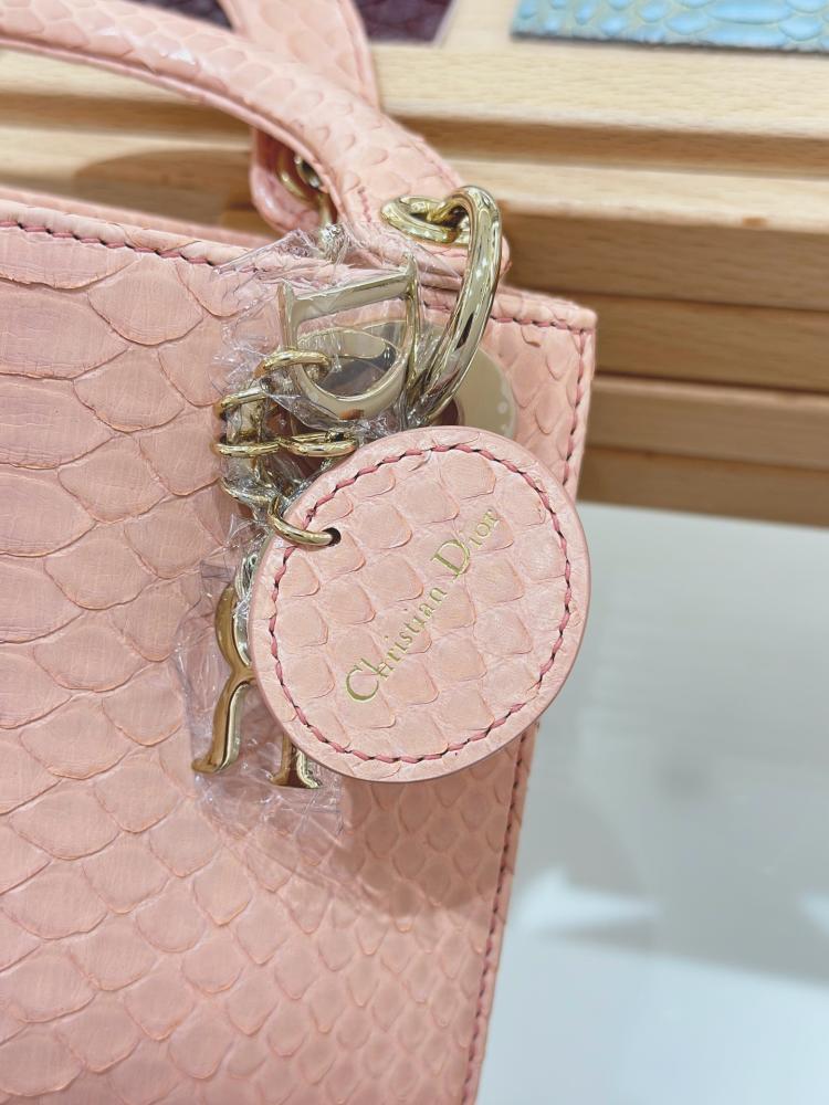 Mini lady dior