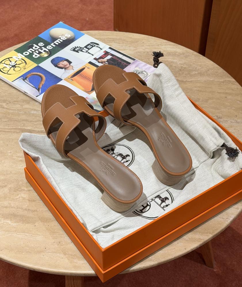 Hermès oasis sandal