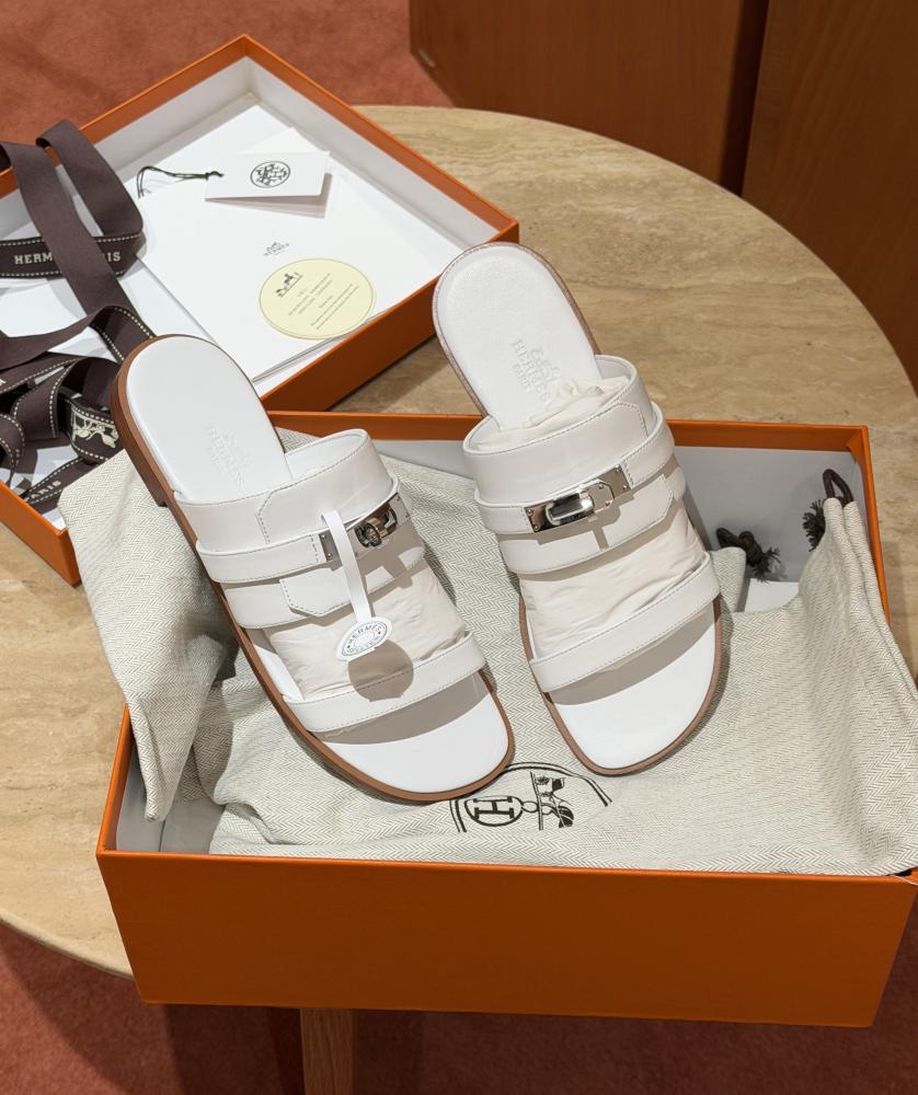Nina sandal