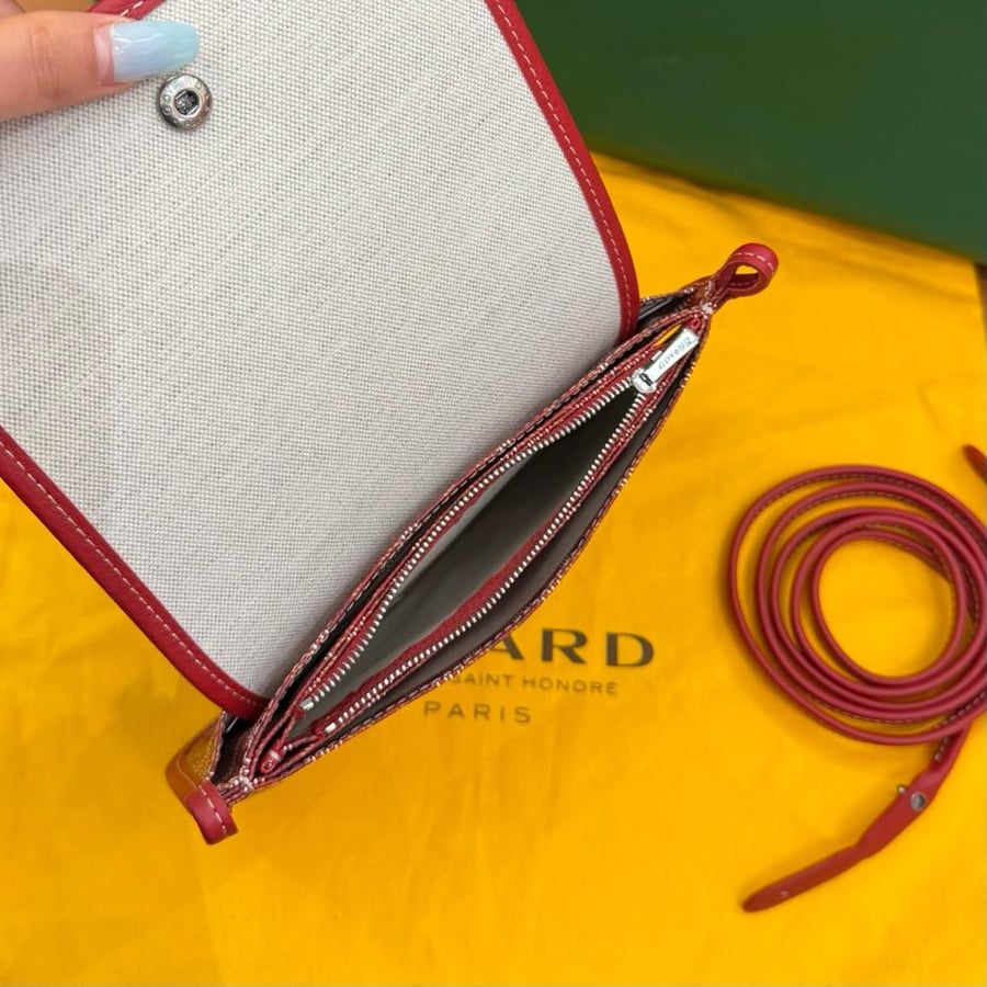 Plumet pouch-wallet
