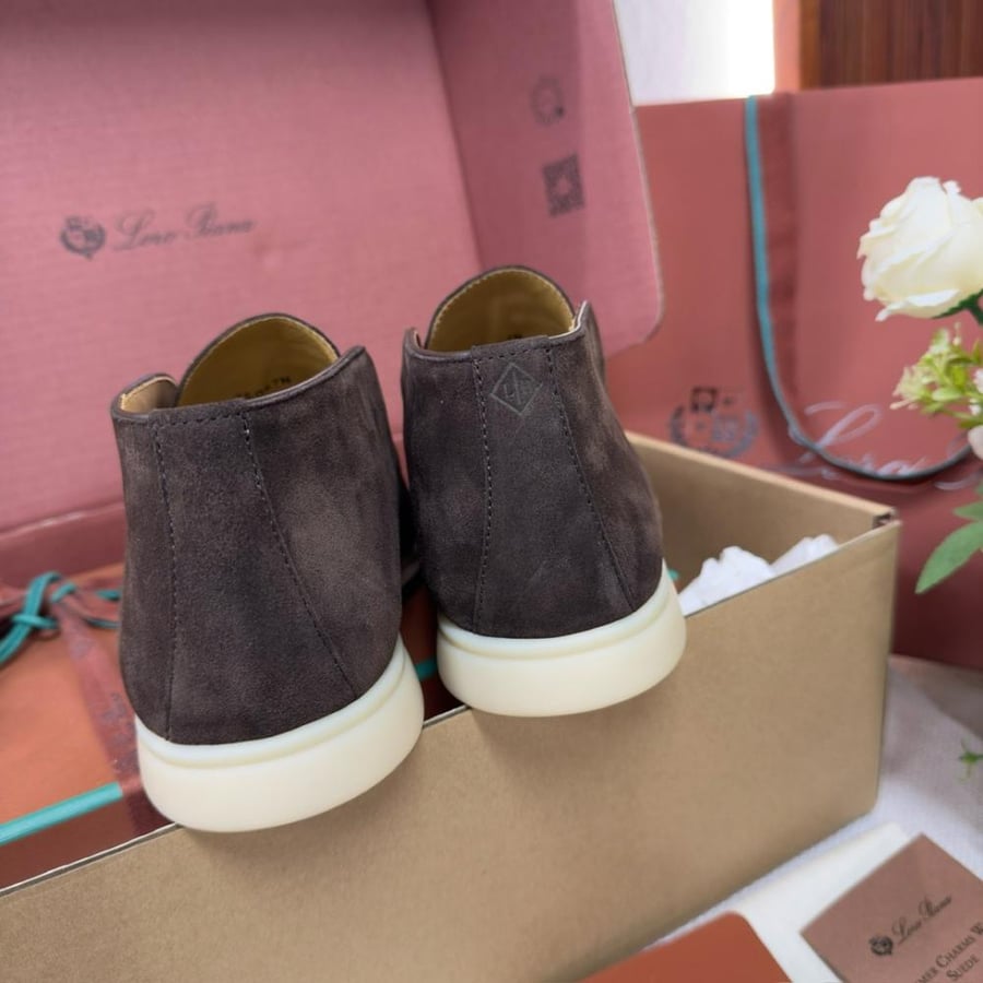 Loropiana Open Walk Chukka Boots
