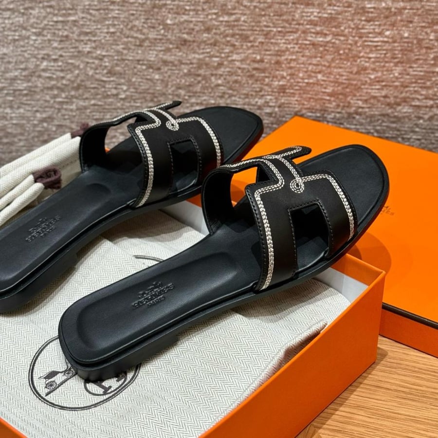 Hermès Gold Oran swift Sandals