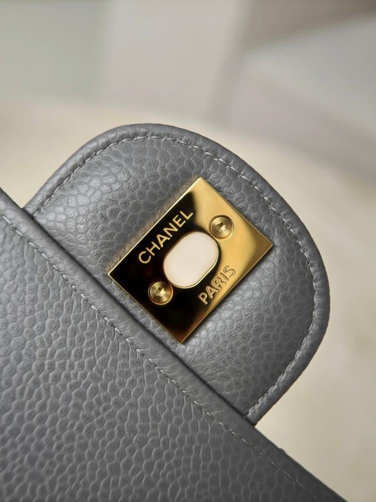 Mini square classic flap