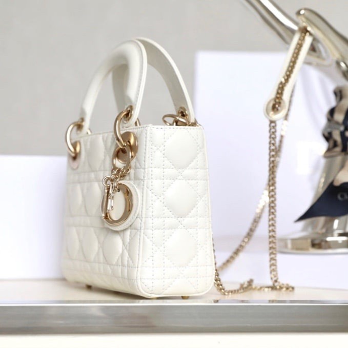 Mini lady dior