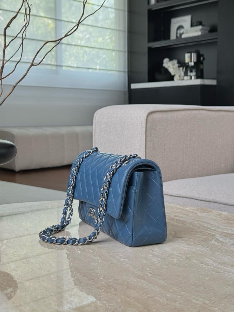 Cf medium lambskin leather phw