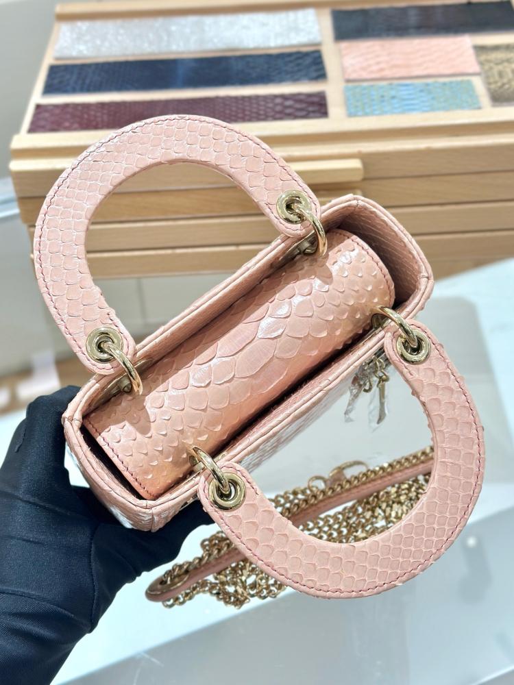 Mini lady dior