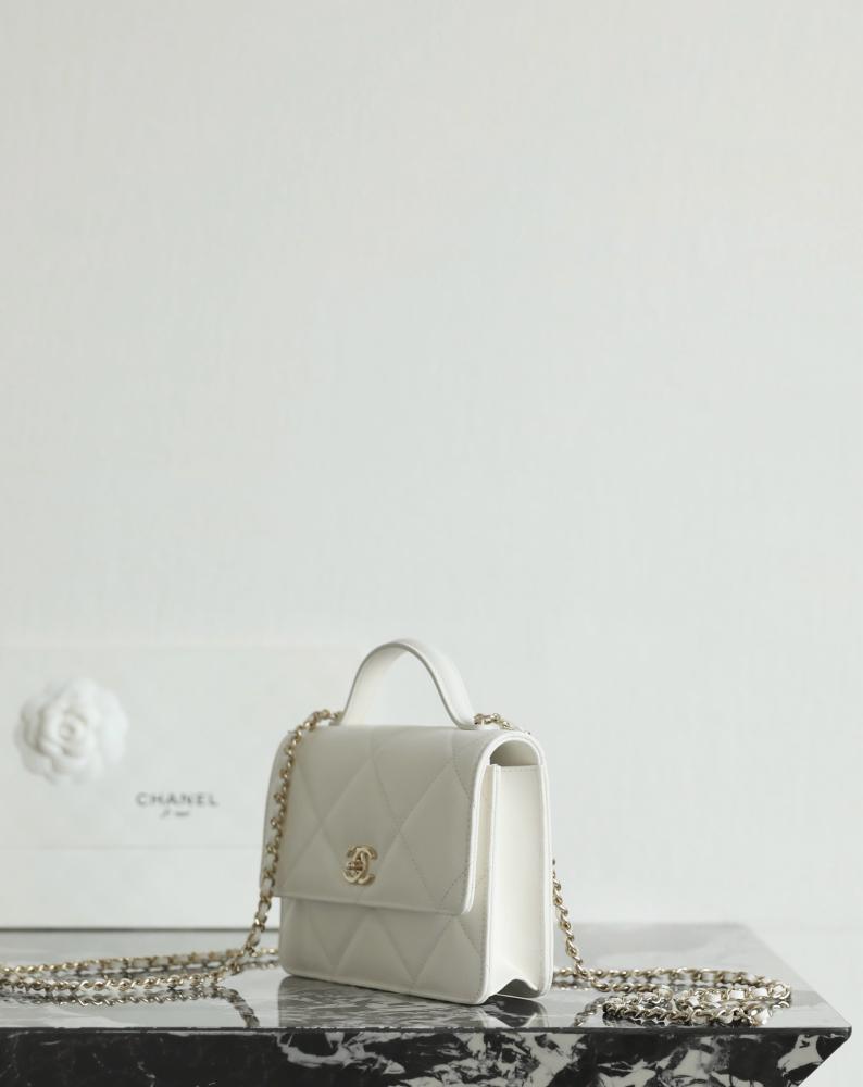 Chanel 25k