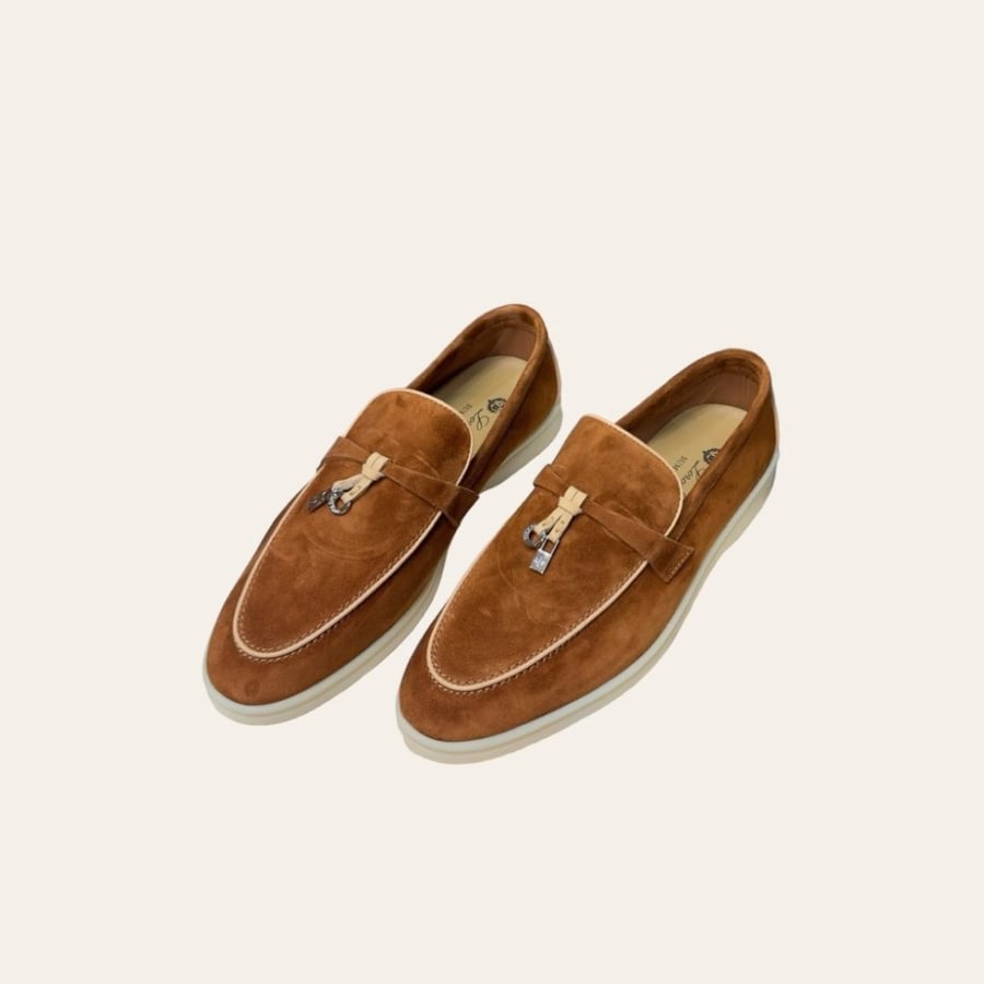 Loropiana summer walk