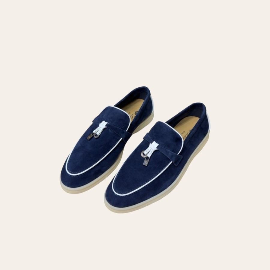 Loropiana summer walk