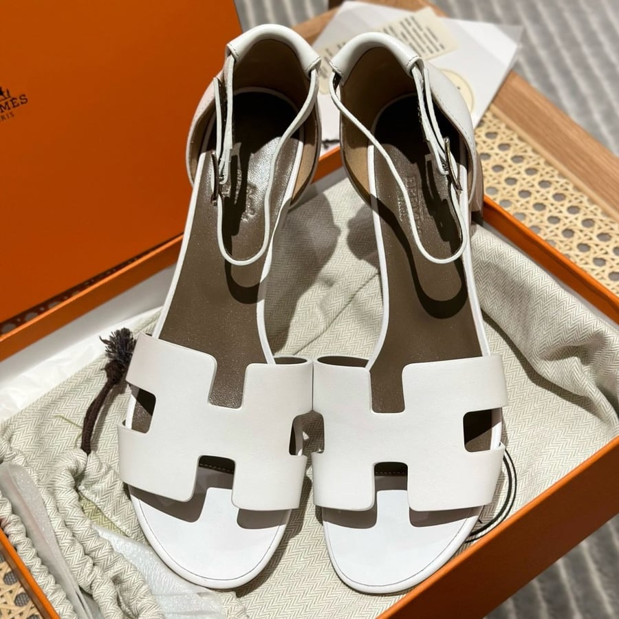 Hermès White Encens 50 Swift sandal