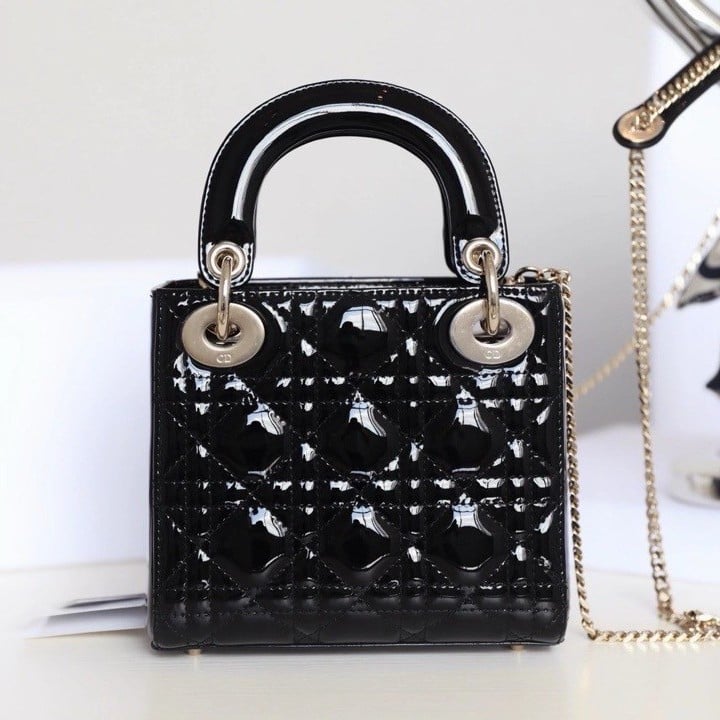 Mini lady dior