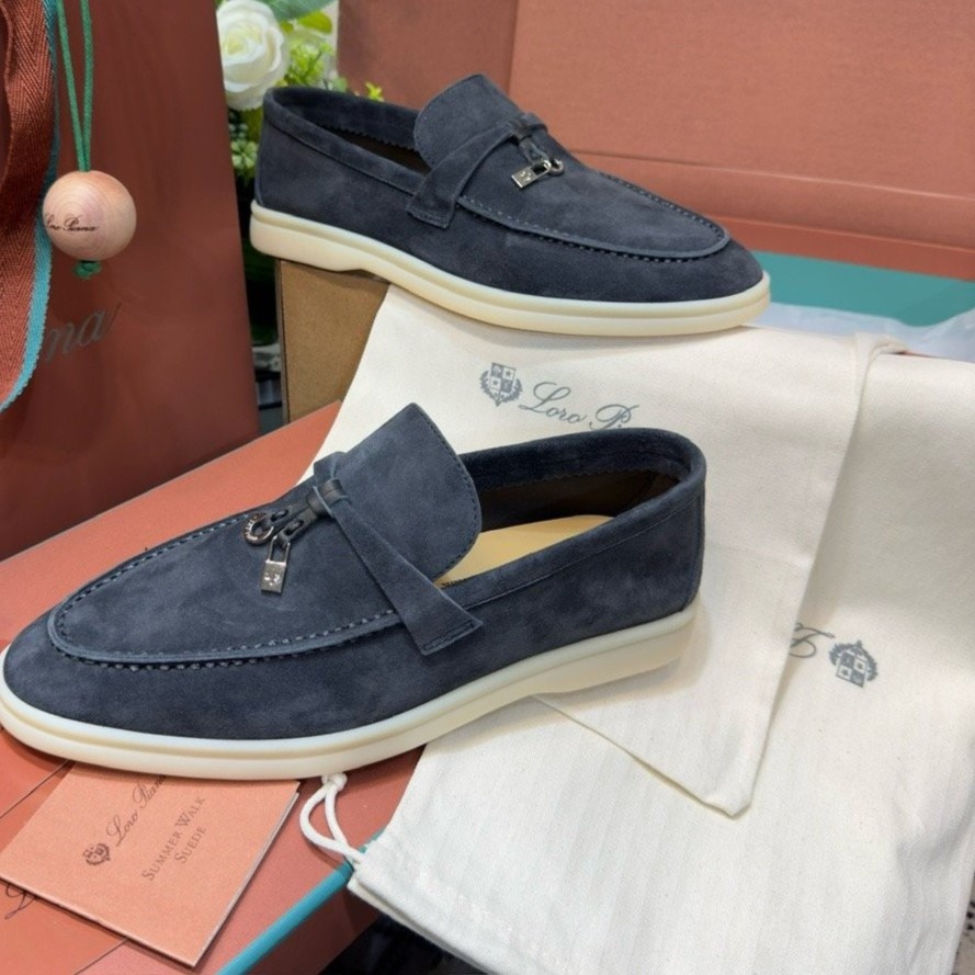 Loropiana summer walk