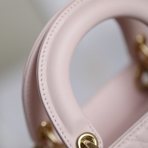 Mini lady dior