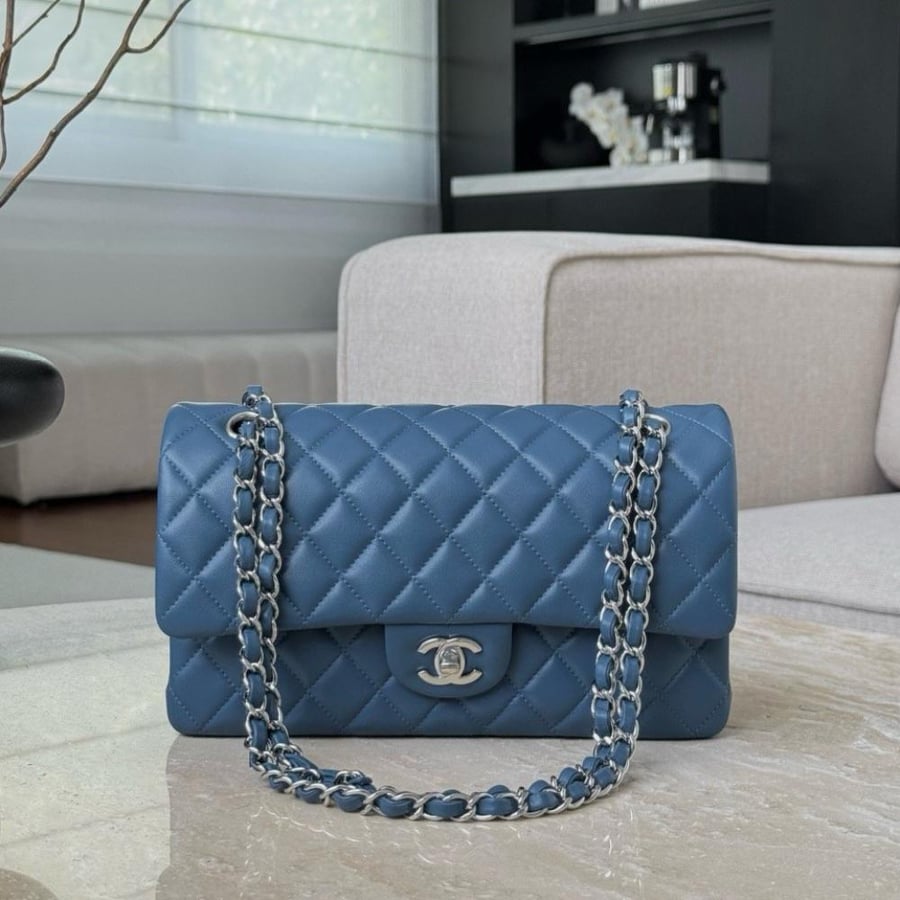 Cf medium lambskin leather phw