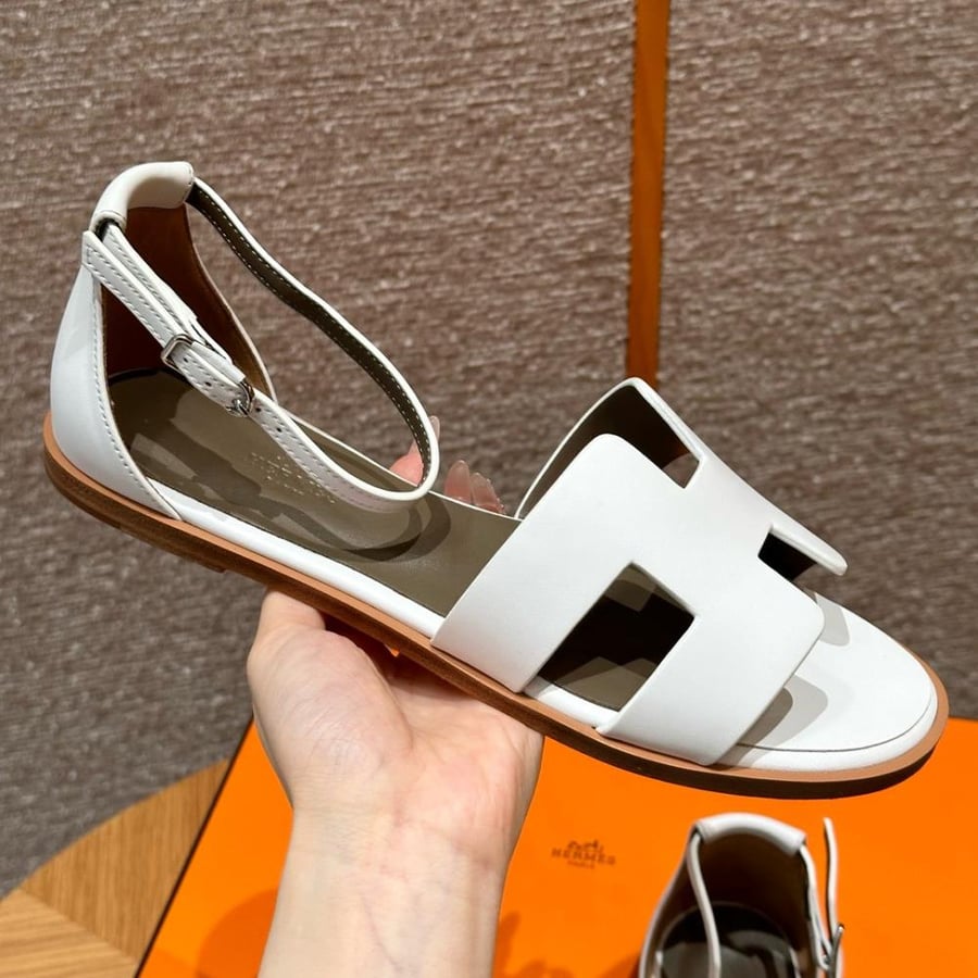 Hermès white Santorini Swift sandal