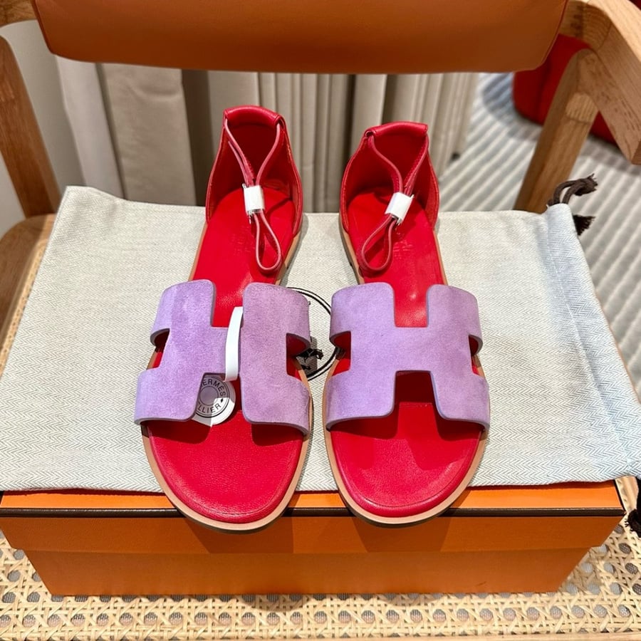 Hermès Santorini Purple Suede Sandals with Red